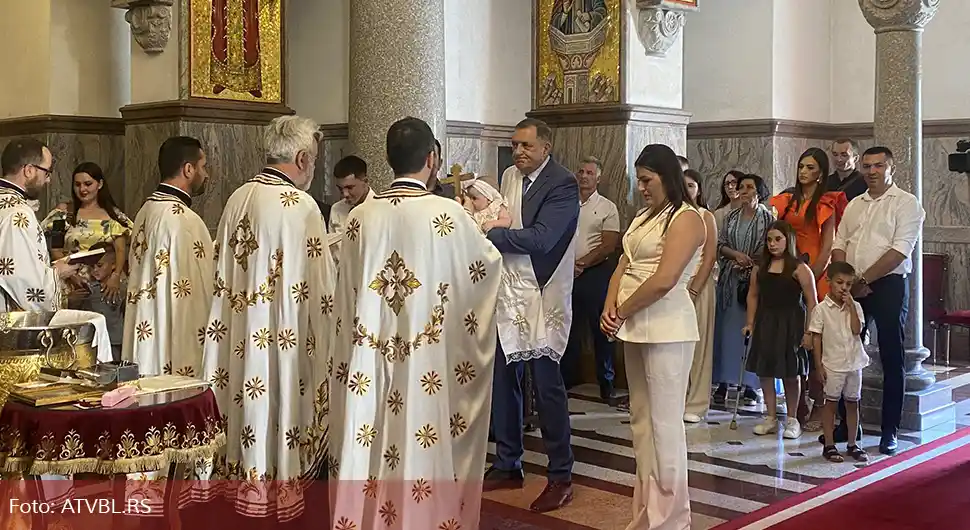 kumovao dodik 3.webp